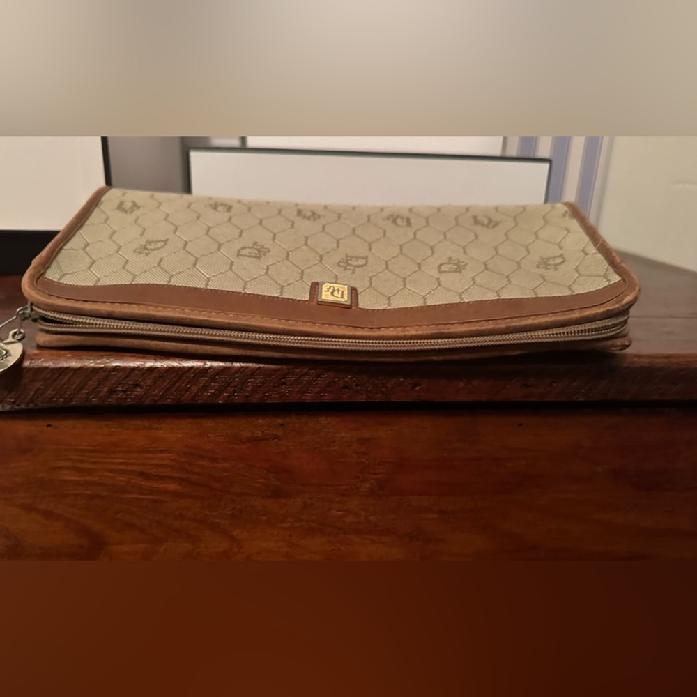 Christian Dior Clutch Honeycomb Clutch / Pouch - Picture 7 of 12